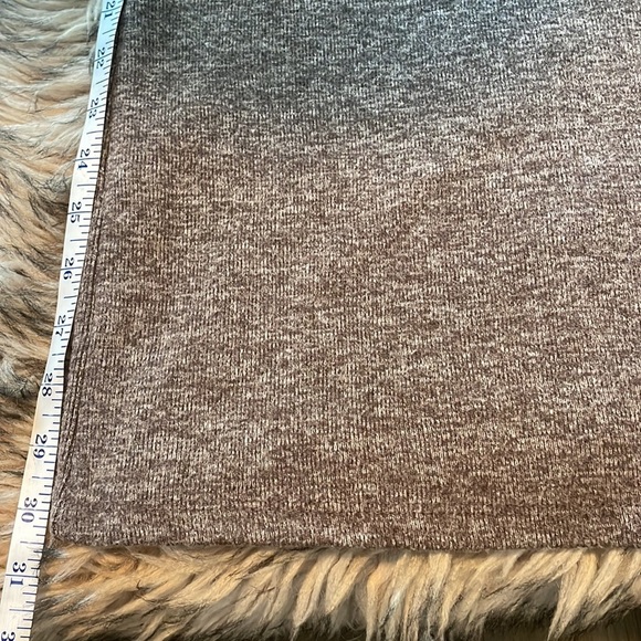 Zara dress - Picture 3 of 3